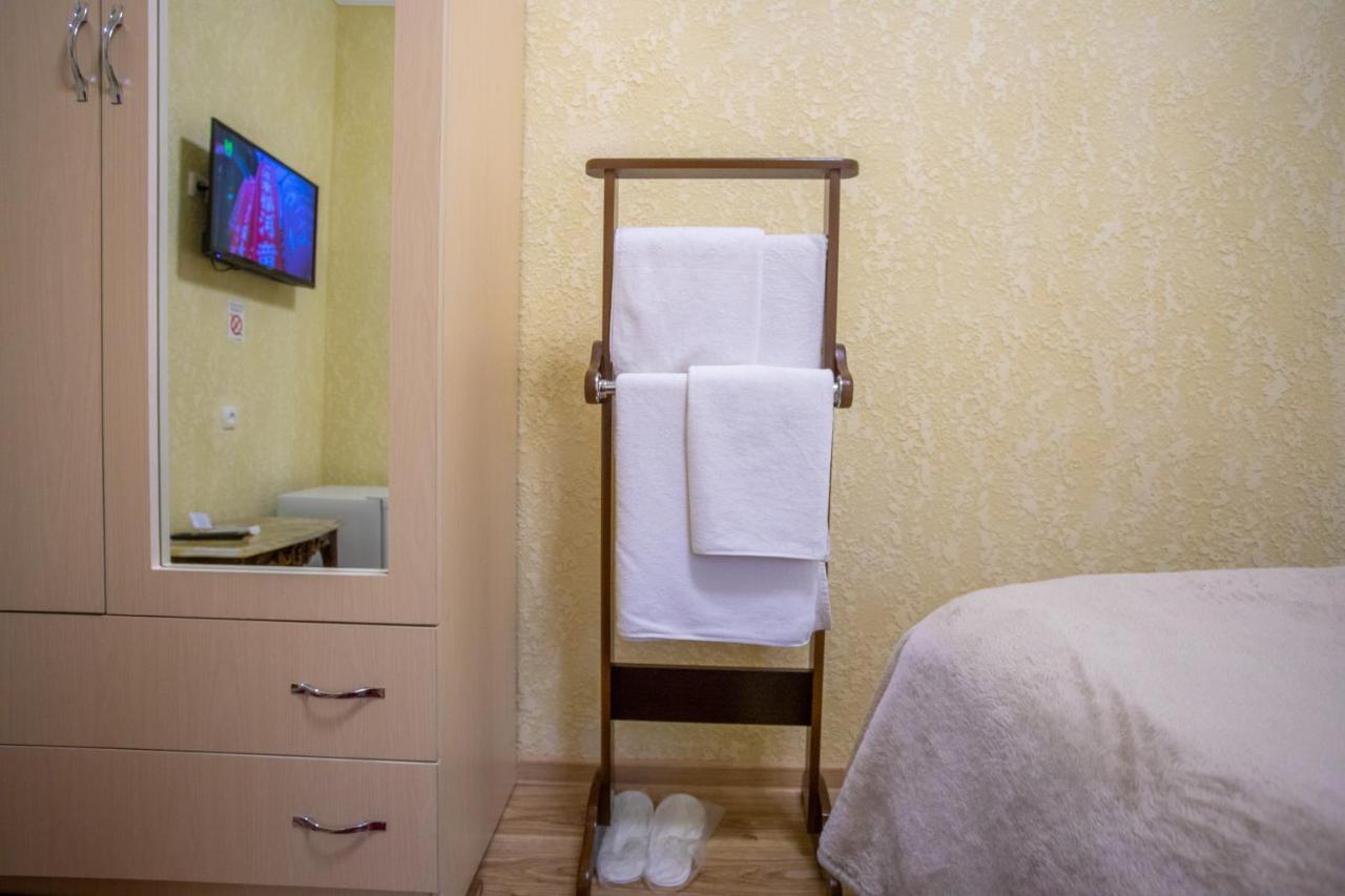 Hotel Vladi Koetaisi Buitenkant foto